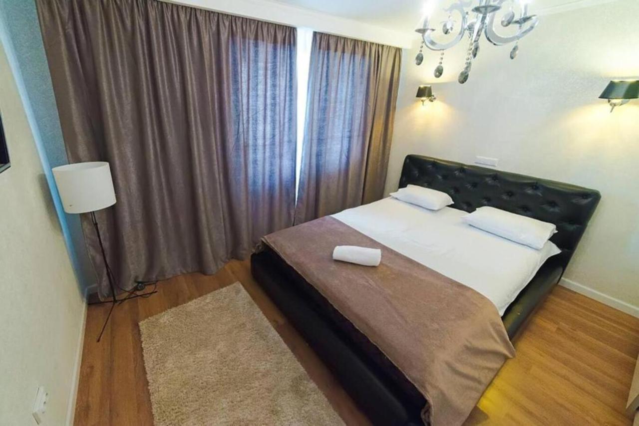 Appartement Manica Mega Towers à Almaty Extérieur photo