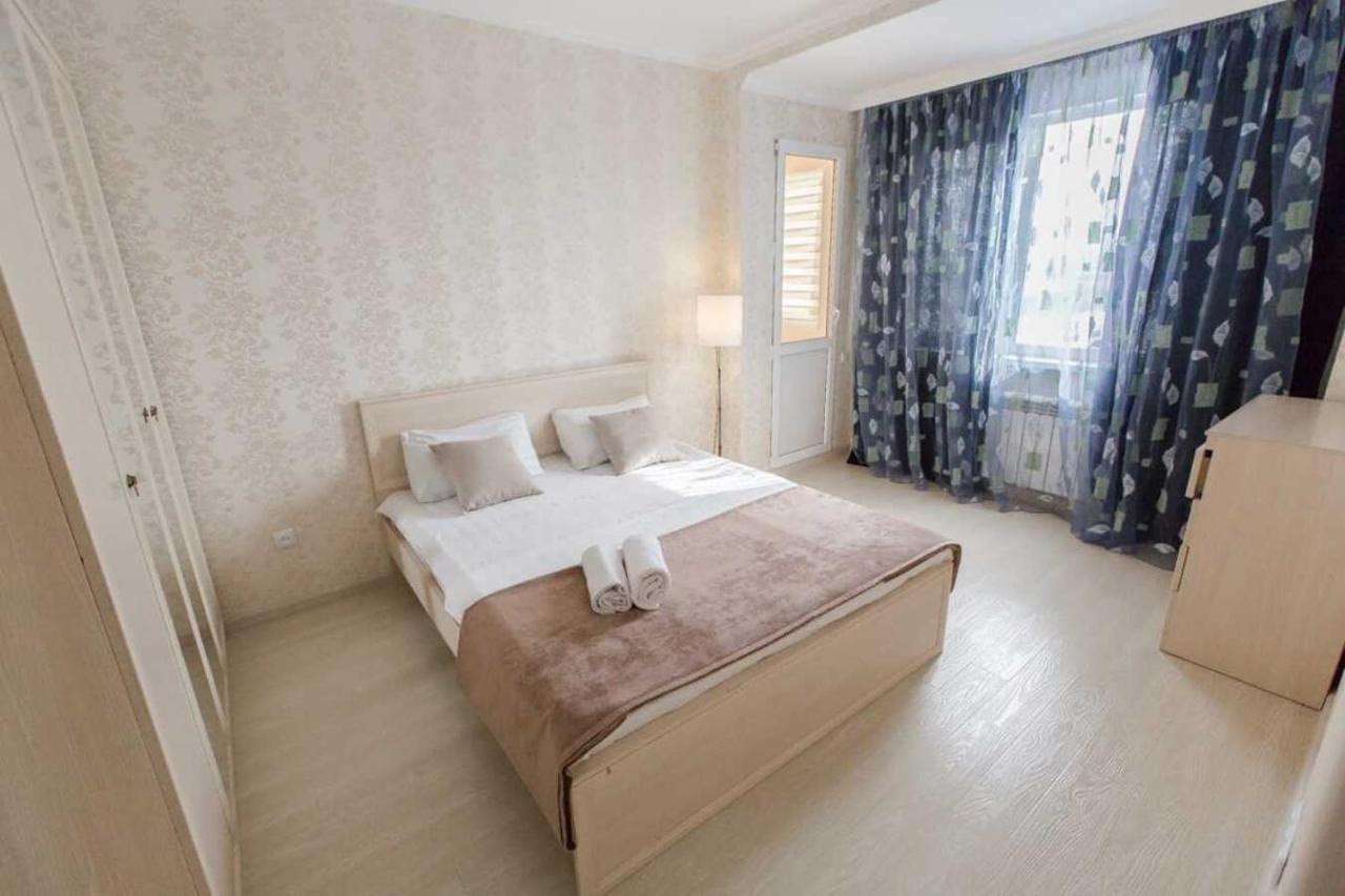 Appartement Manica Mega Towers à Almaty Extérieur photo
